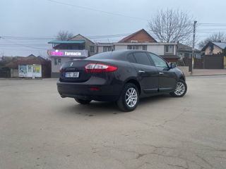 Renault Fluence foto 4