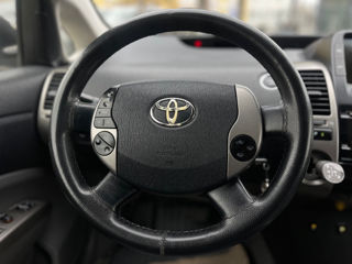 Toyota Prius foto 11