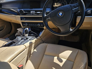 BMW 5 Series foto 5