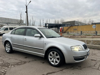 Skoda Superb foto 5