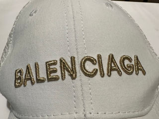 Chipiu Balenciaga foto 4