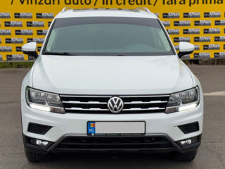 Volkswagen Tiguan foto 2