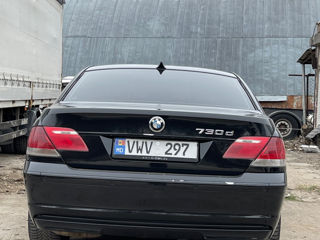 BMW 7 Series foto 2