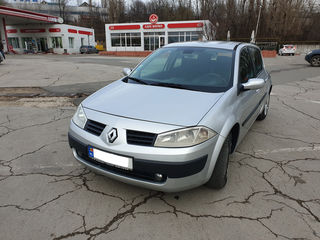 Renault Megane foto 4