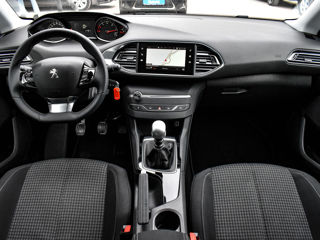 Peugeot 308 foto 7