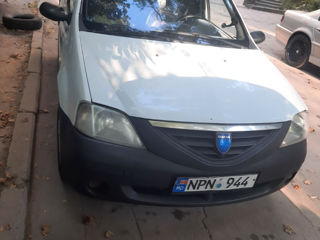 Dacia Logan foto 1