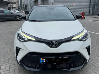 Toyota C-HR foto 3