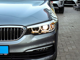 BMW 5 Series foto 12