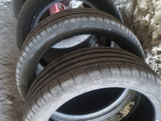 4 scaturi pireli 225/40 r19 aproape noi. foto 3