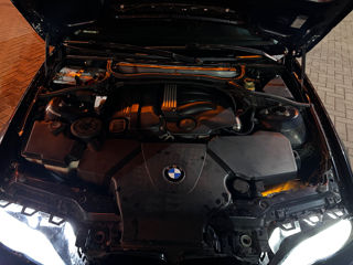 BMW 3 Series foto 8