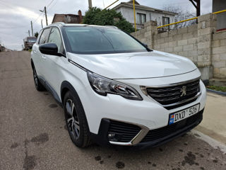 Peugeot 5008 foto 3