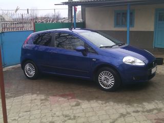 Fiat Grande Punto foto 2