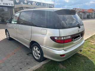 Toyota Previa foto 3