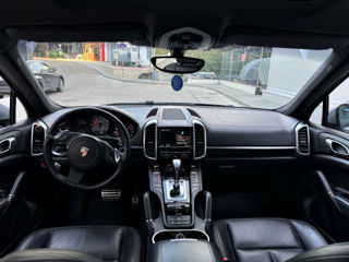 Porsche Cayenne foto 9