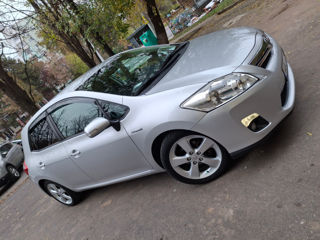 Toyota Auris foto 6