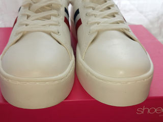 слипоны белые с красными вставками на шнурках, 40 размер, новые в коробке foto 9