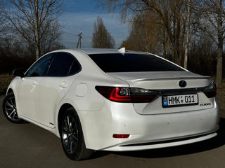 Lexus ES Series foto 3