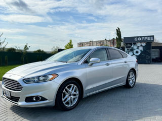 Ford Fusion foto 3