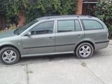 Skoda Octavia foto 2