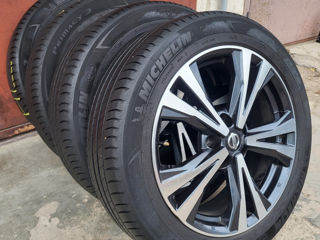 Диски Jante 5x114.3 Nissan qashqai R18 Anvelope 215 55 18 Michelin foto 2