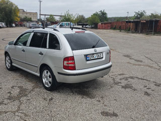 Skoda Fabia foto 7