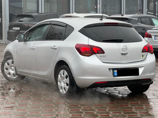 Opel Astra foto 3