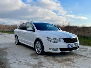 Skoda Superb foto 3