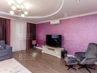 Apartament cu 3 camere, 134 m², Centru, Chișinău foto 5