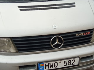 Mercedes Vito foto 2