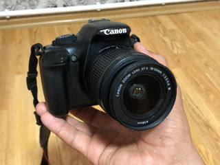 Vând camera profesională Canon EOS1100D foto 1