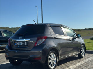 Toyota Yaris foto 3