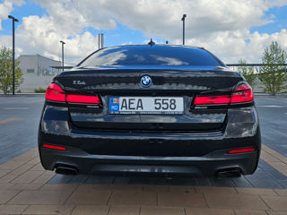 BMW 5 Series foto 5