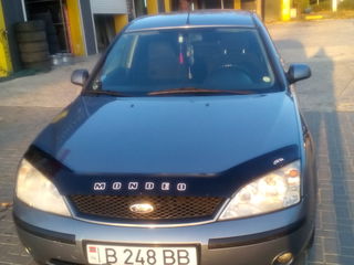 Ford Mondeo foto 1