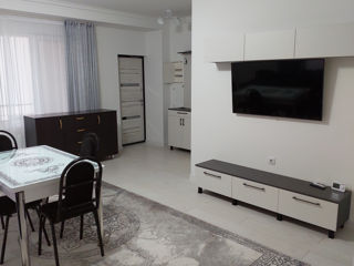 Apartament cu 2 camere, 70 m², Centru, Chișinău foto 2