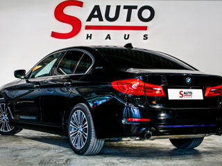 BMW 5 Series foto 5