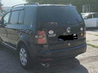 Volkswagen Touran foto 5