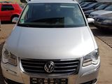 Volkswagen Touran foto 4