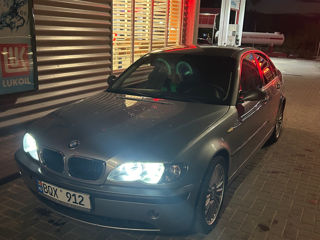 BMW 3 Series foto 5