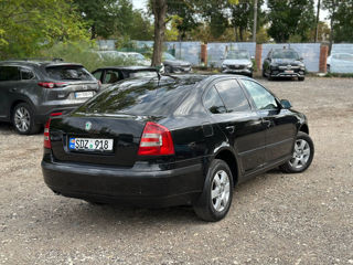 Skoda Octavia foto 4