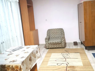 Apartament cu 2 camere, 222 m², Buiucani, Chișinău foto 5