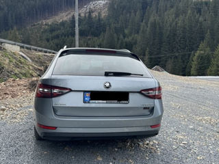 Skoda Superb foto 5