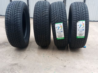 cauciucuri  215/65R16 Noi