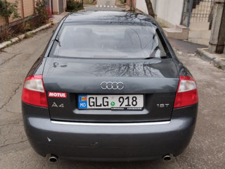 Audi A4 foto 2