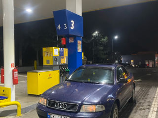 Audi A4 foto 2