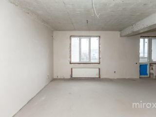 Apartament cu 4 camere, 202 m², Buiucani, Chișinău foto 9