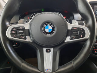 BMW 5 Series foto 14