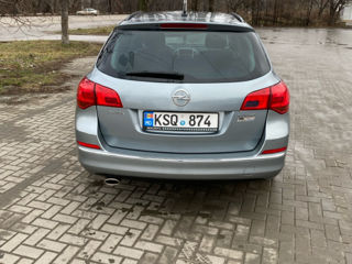 Opel Astra foto 2