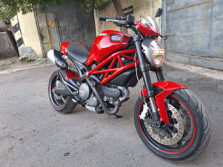 Ducati Monster