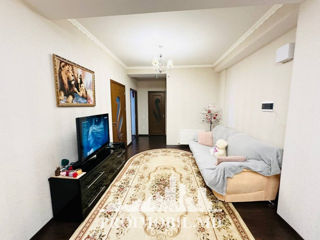 Apartament cu 2 camere, 70 m², Botanica, Chișinău foto 6