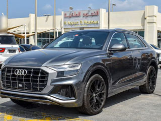 Audi Q8 foto 3